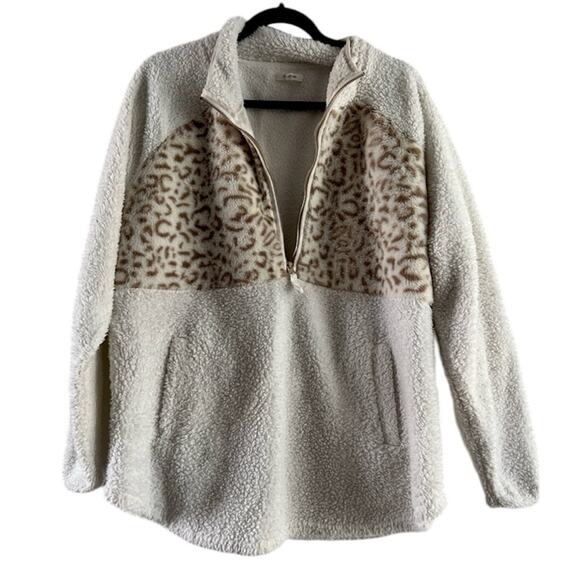 Maurices Cream and Animal Print Fleece Half Zip Pullover Sweater Womens XL - Picture 1 of 11